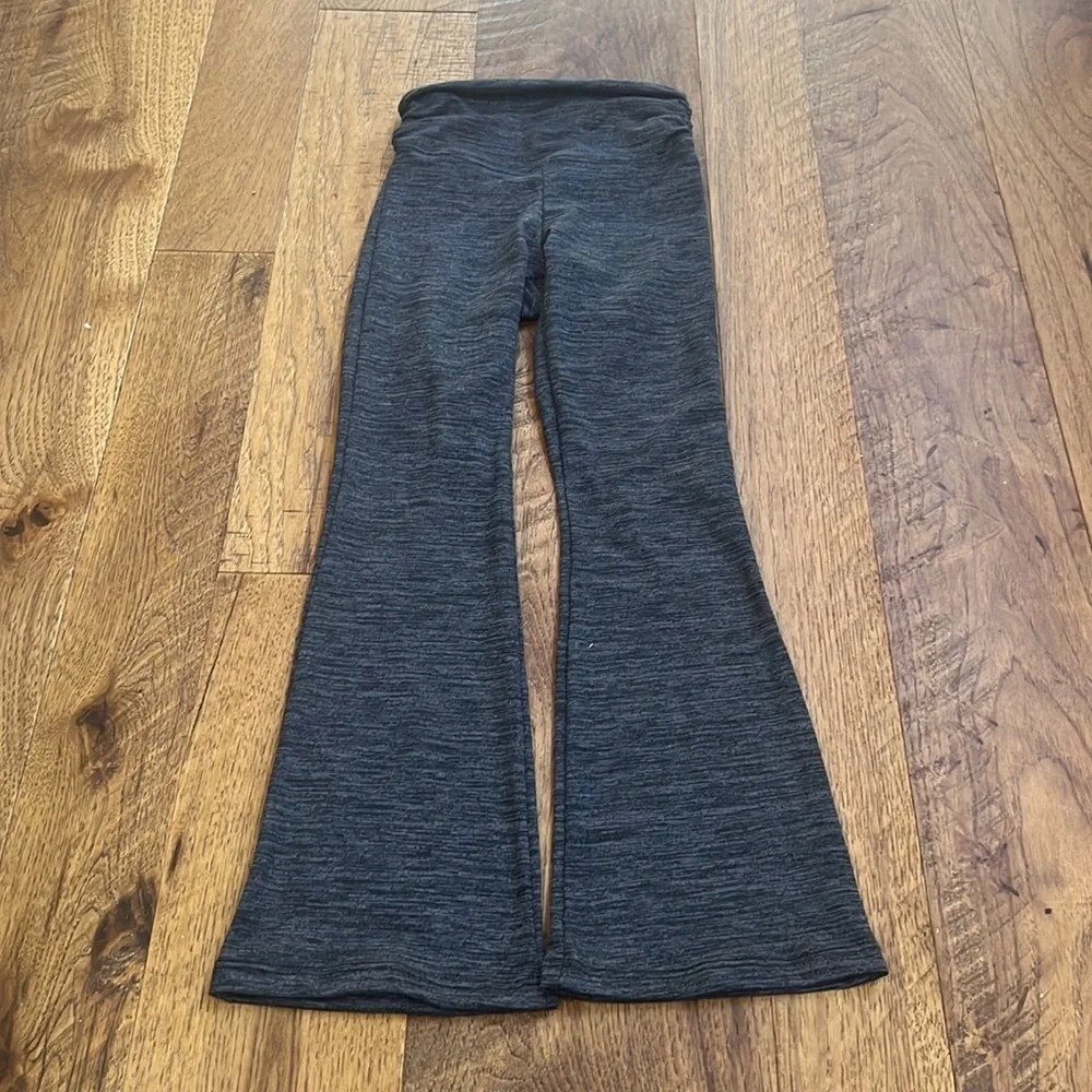 Sls Apparel Girl’s Grey Flare Leggings Size S